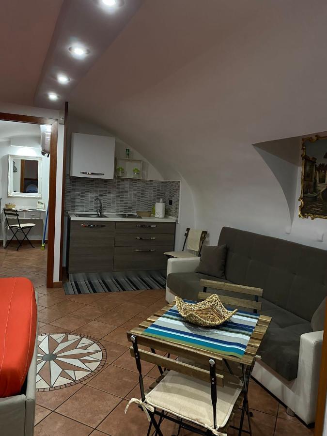 Home In Love: Balconcino Spaccanapoli Exterior photo