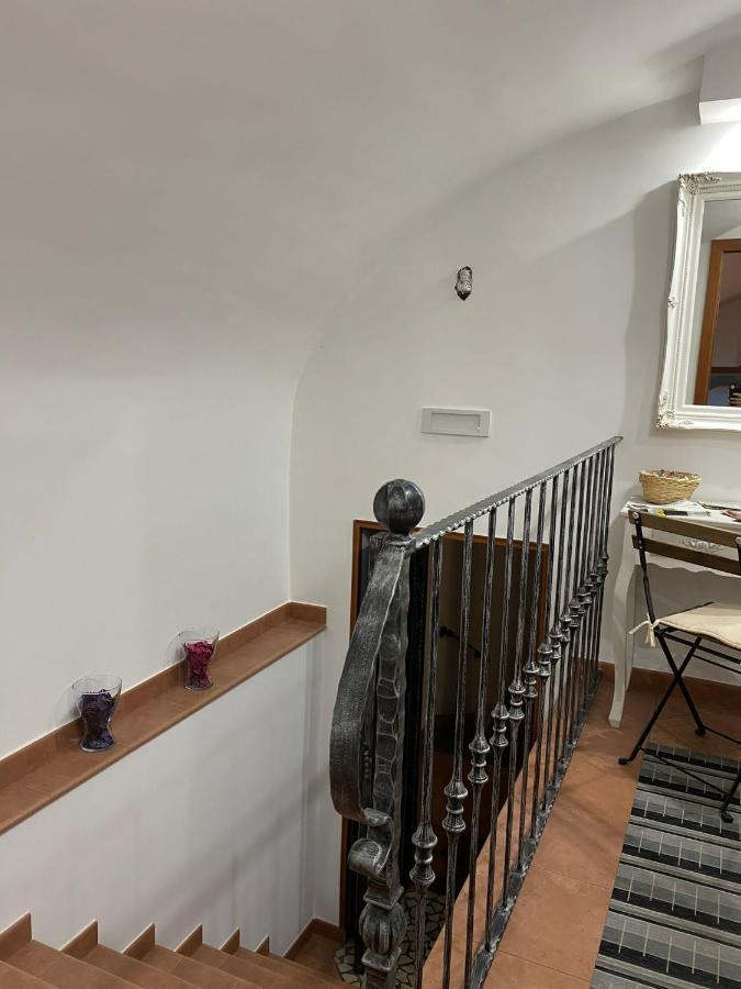 Home In Love: Balconcino Spaccanapoli Exterior photo
