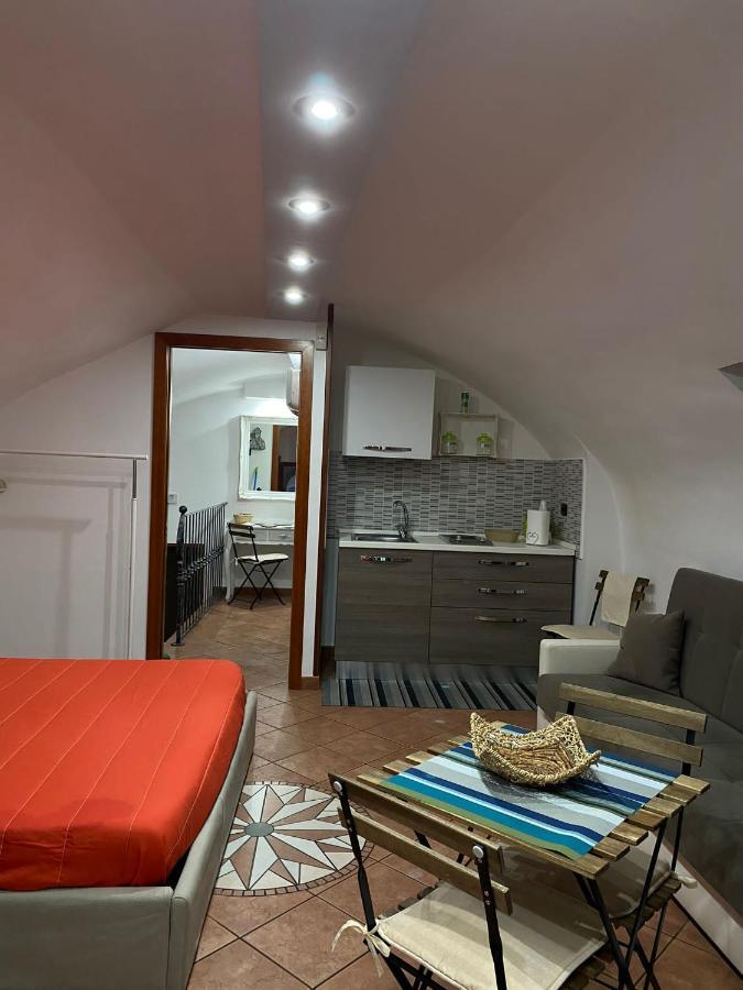 Home In Love: Balconcino Spaccanapoli Exterior photo